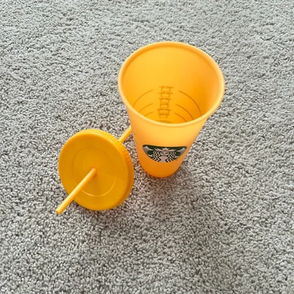 Starbucks Color change - Picture 3 of 4